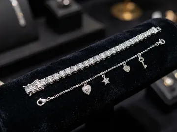 Aurora Shimmer Tennis Bracelet in 925 Silver
